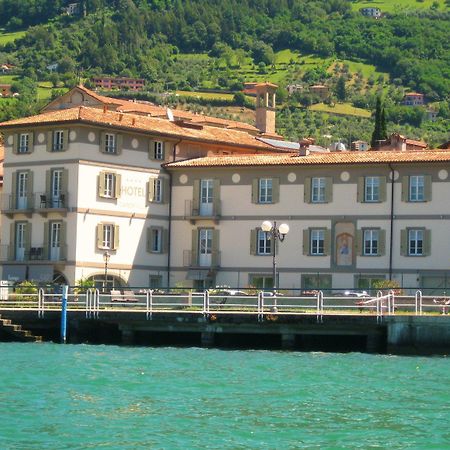 Hotel Capovilla Pisogne Exterior photo